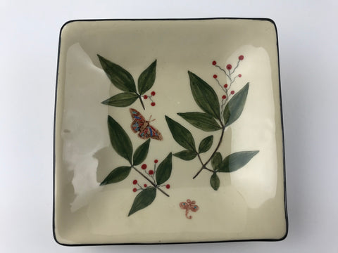 Black Banded Leaf Dish With Berries 17085